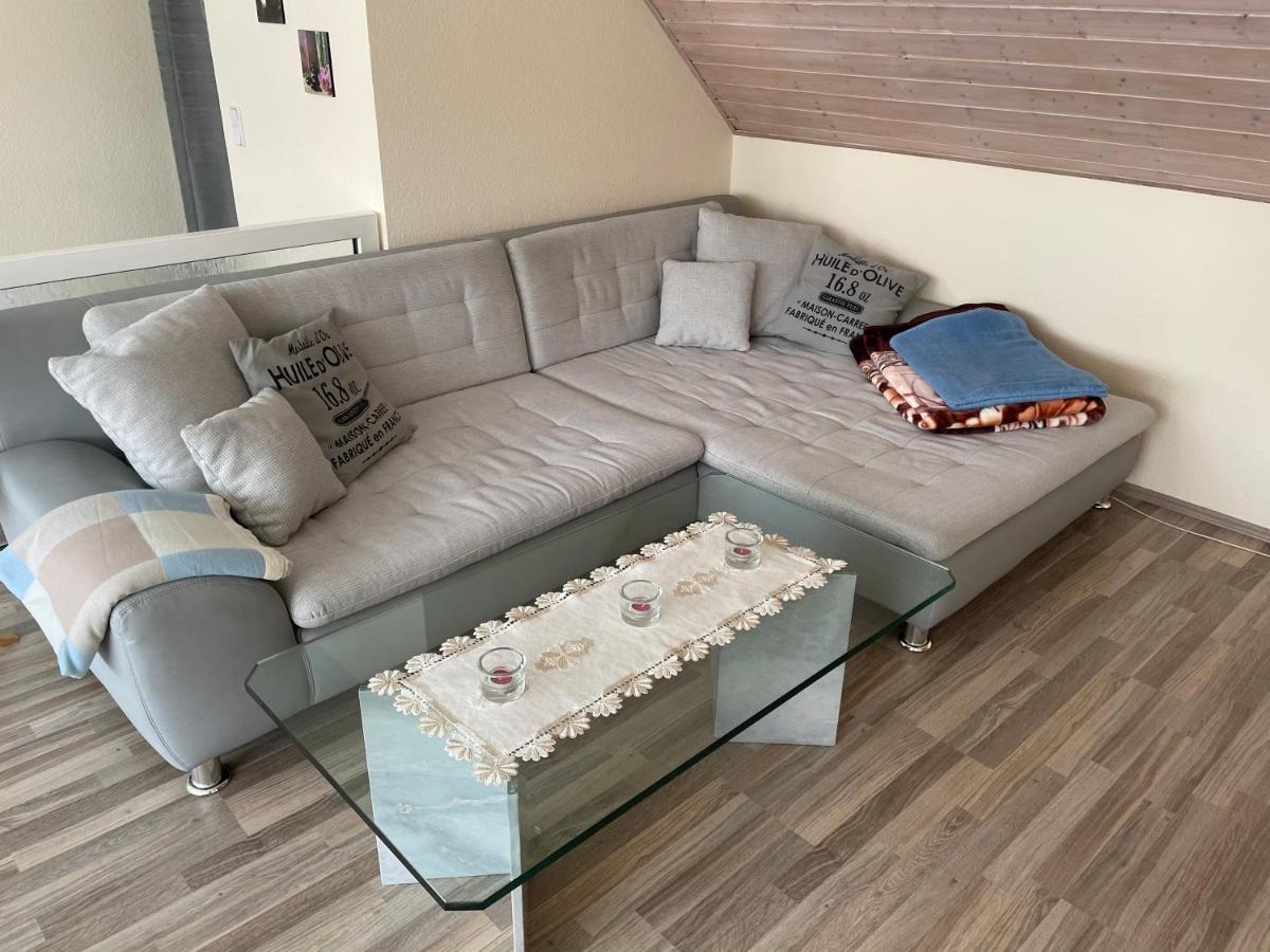 Freundliche Zweiraumwohnung In Ruhiger Lage *
